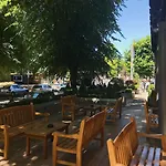 Hotel Mespil 4*