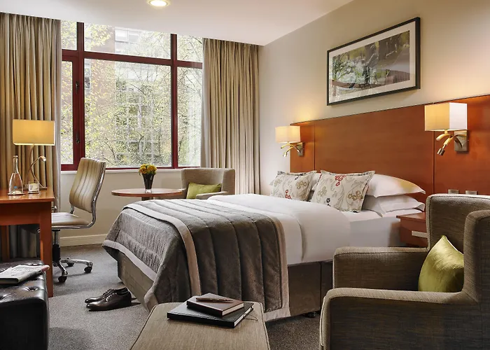 Mespil 4* Dublin